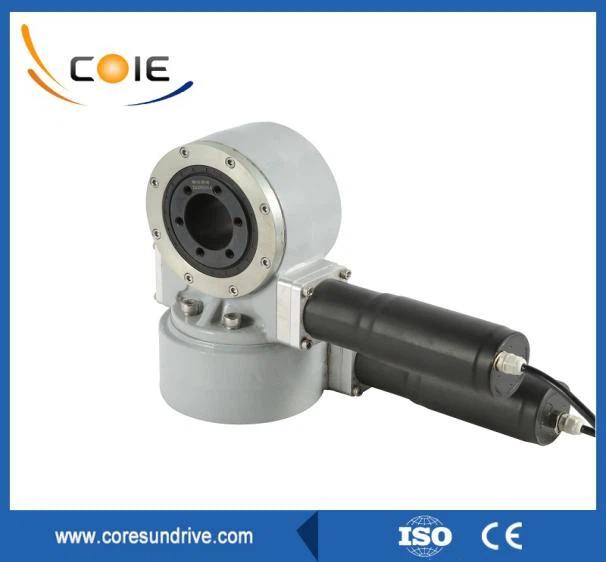 Přizpůsobitelný sledovač rádiové antény se dvěma osami Slew Drive